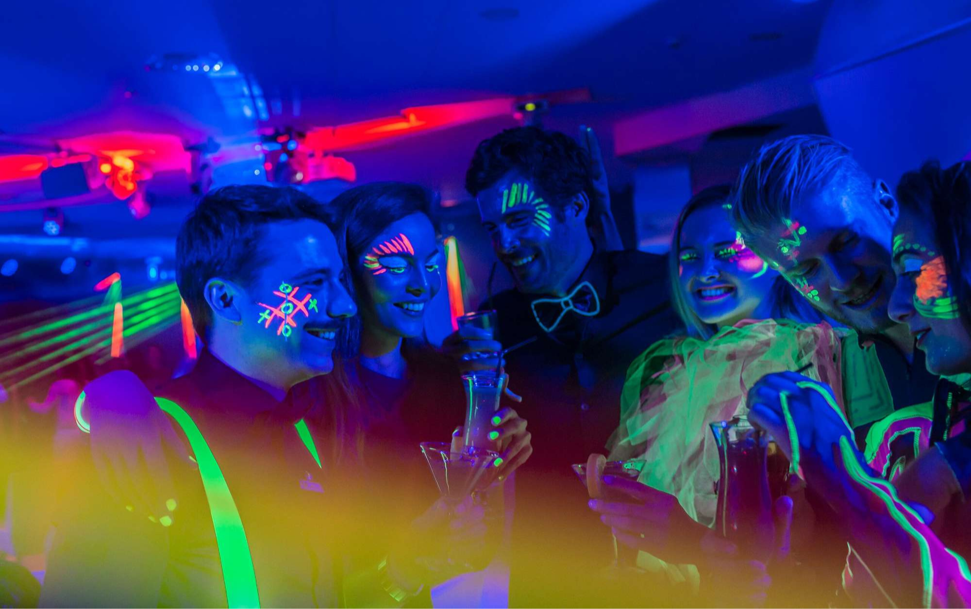 Fête au bar principal undefined