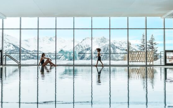 Piscine au Club Med La Rosière