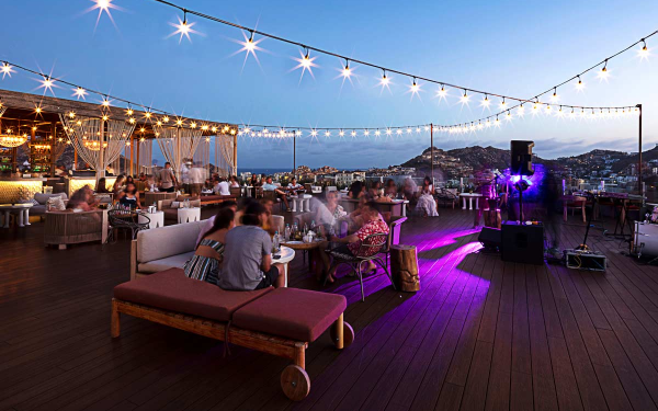 Resto Bar sur le toit du Corazon Cabo Resort & Spa