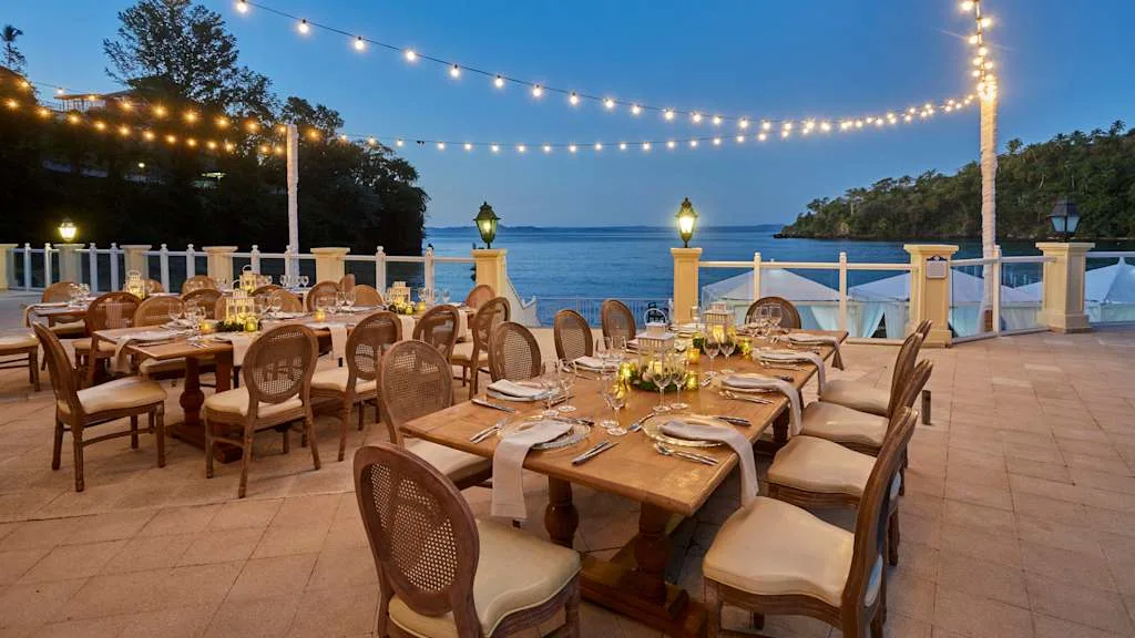 Un restaurant au Eurostars Grand Cayacoa Samana avec Voyages Aqua Terra