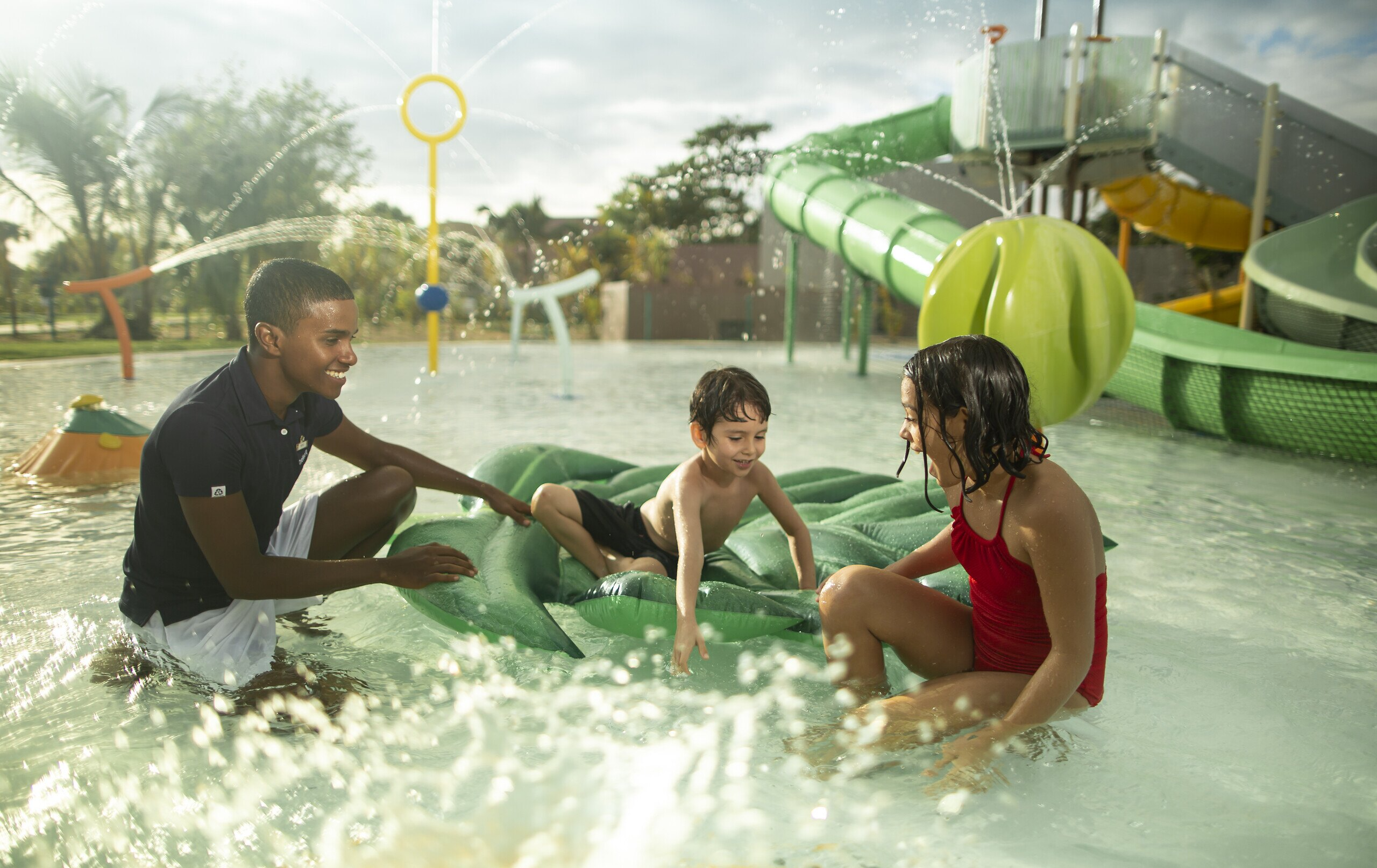 Club Enfants 0-17 undefined