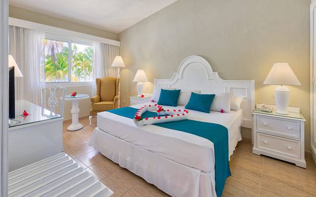 Superior gardenview room