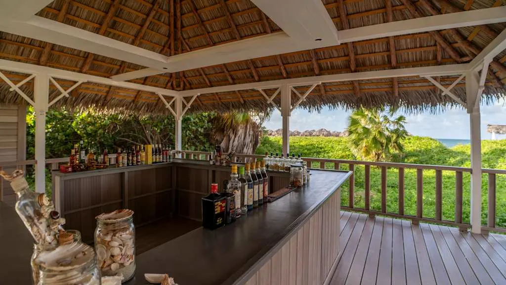 Un bar au Resonance Blu Varadero Cuba avec Voyages Aqua Terra