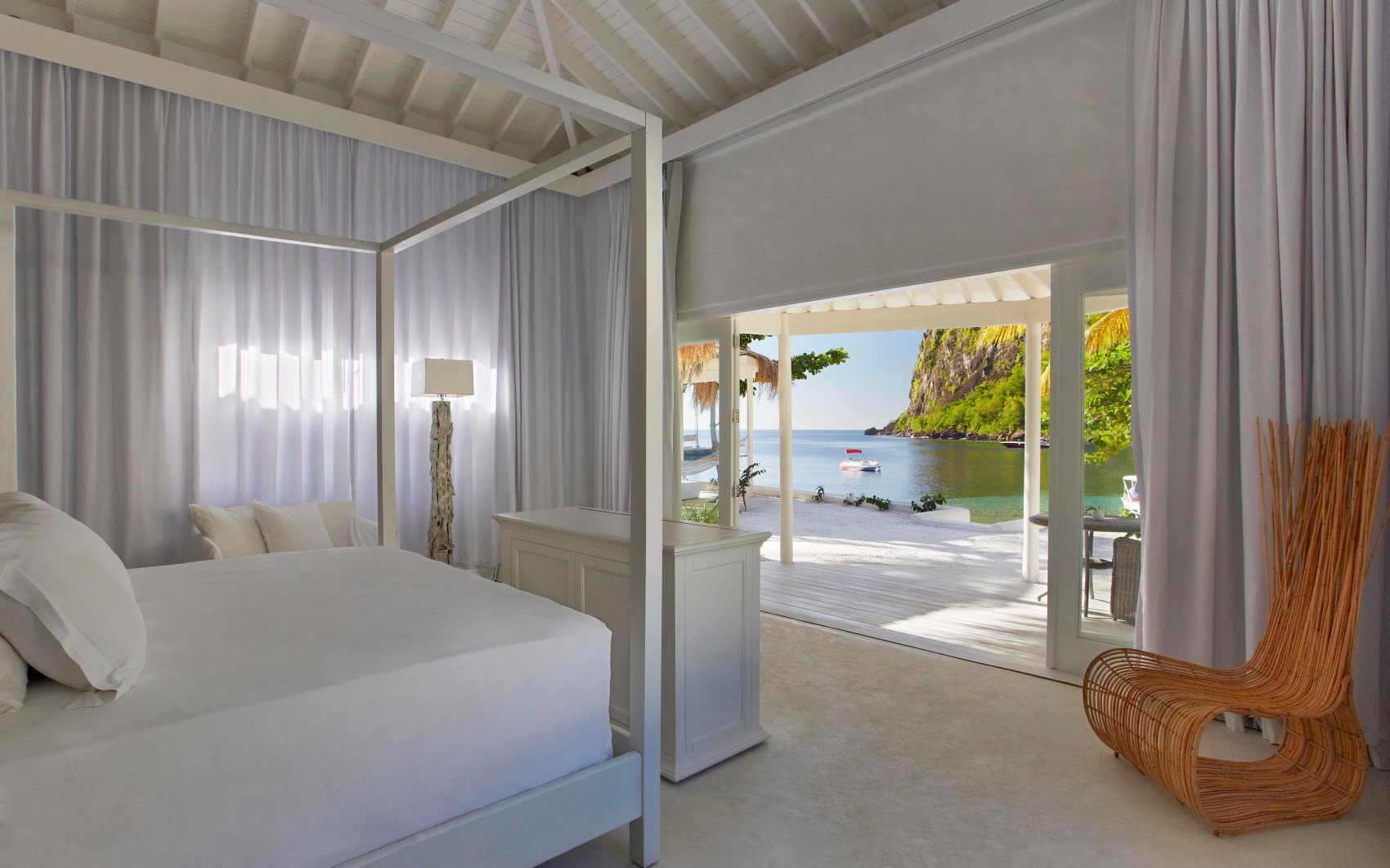 Deluxe Bungalow Ocean Front